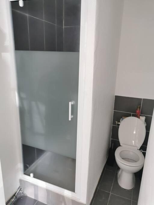 Location Studio A Courte Duree Corbeil-Essonnes Exterior photo