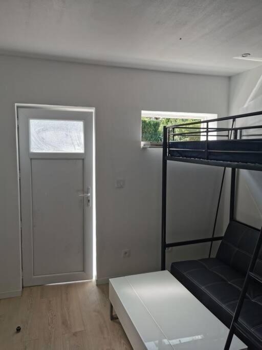 Location Studio A Courte Duree Corbeil-Essonnes Exterior photo